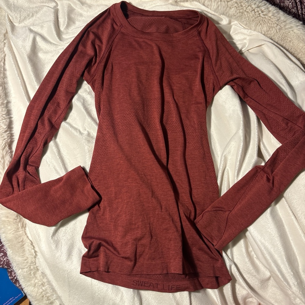 lululemon athletica Long Sleeve Top in Rust
